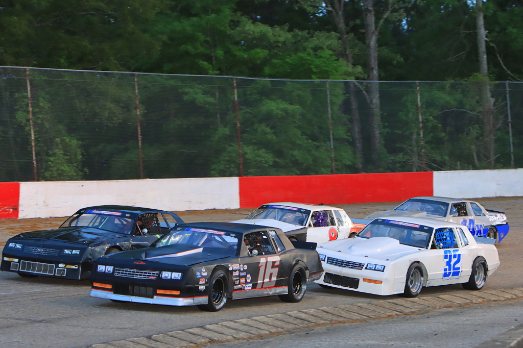 MMS Summer Classic to Feature 73-lap Street Stock Race